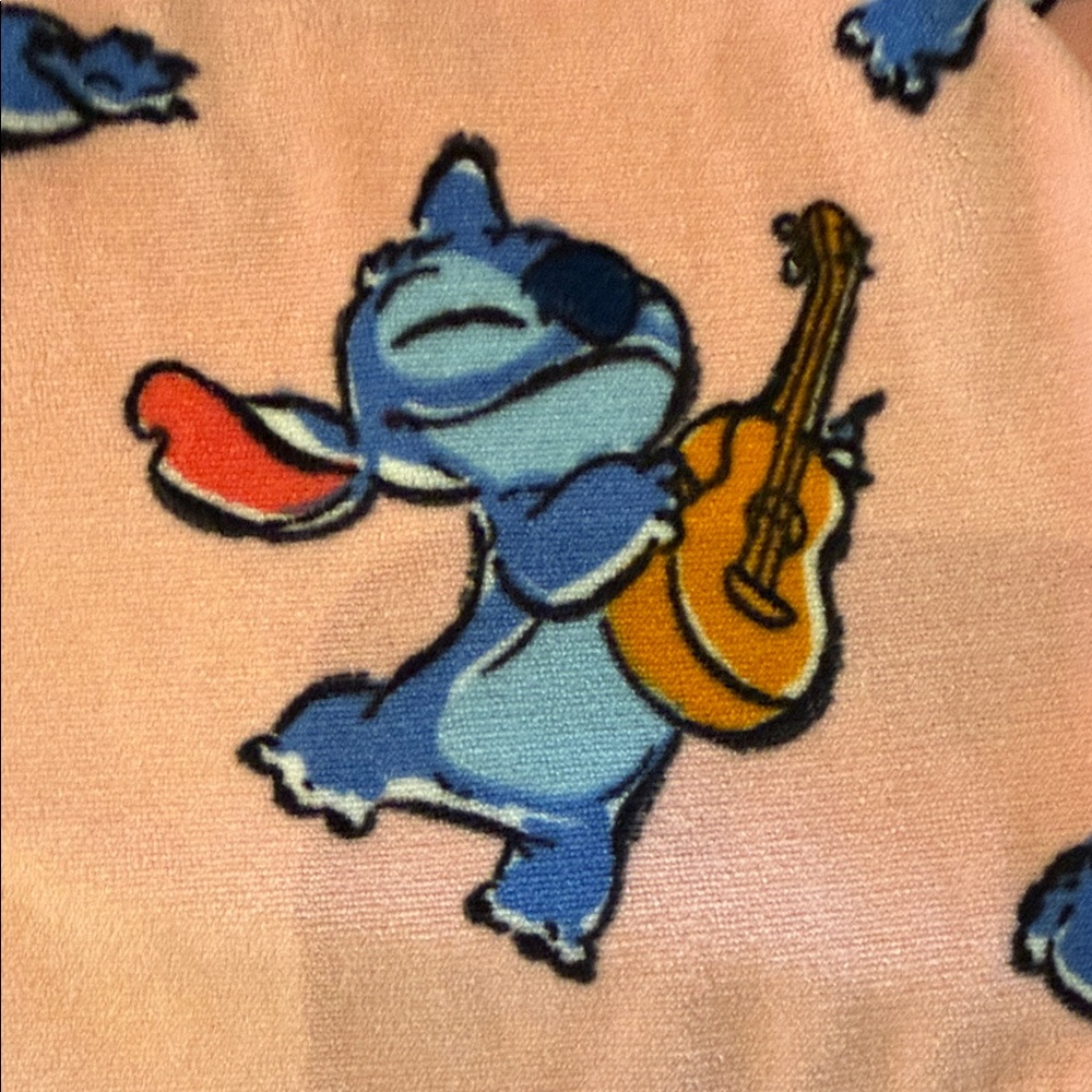 Disney Stitch pajama shorts 🩷✨ - Picture 5 of 5